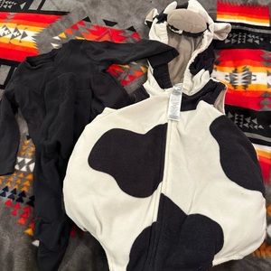 Carters cow costume size 6-9 months